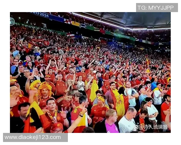 足球球星赛后真情安慰观众温暖举动感动全场赢得掌声