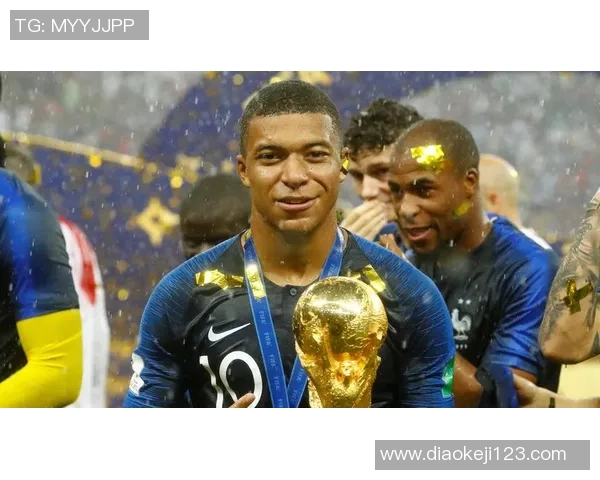 2018年世界足球球星巅峰对决与绿茵传奇全面盘点 2018年世界足球球星巅峰对决与绿茵传奇全面盘点