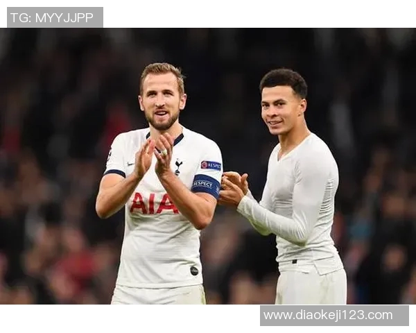 重庆隆鑫足球队球星实力排名及其赛场表现分析